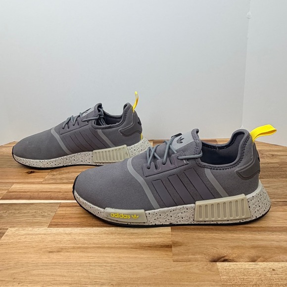 Adidas NMD R1 Trace Grey Yellow Speckled Boost Sneakers GX9534 Mens Size 11 - Picture 4 of 9